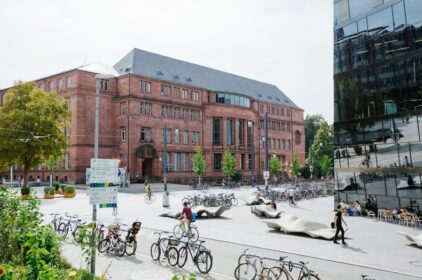 Albert-Ludwigs Universität Freiburg